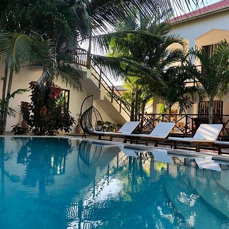 Cezere The Palm Hotel Paje Ngoại thất bức ảnh