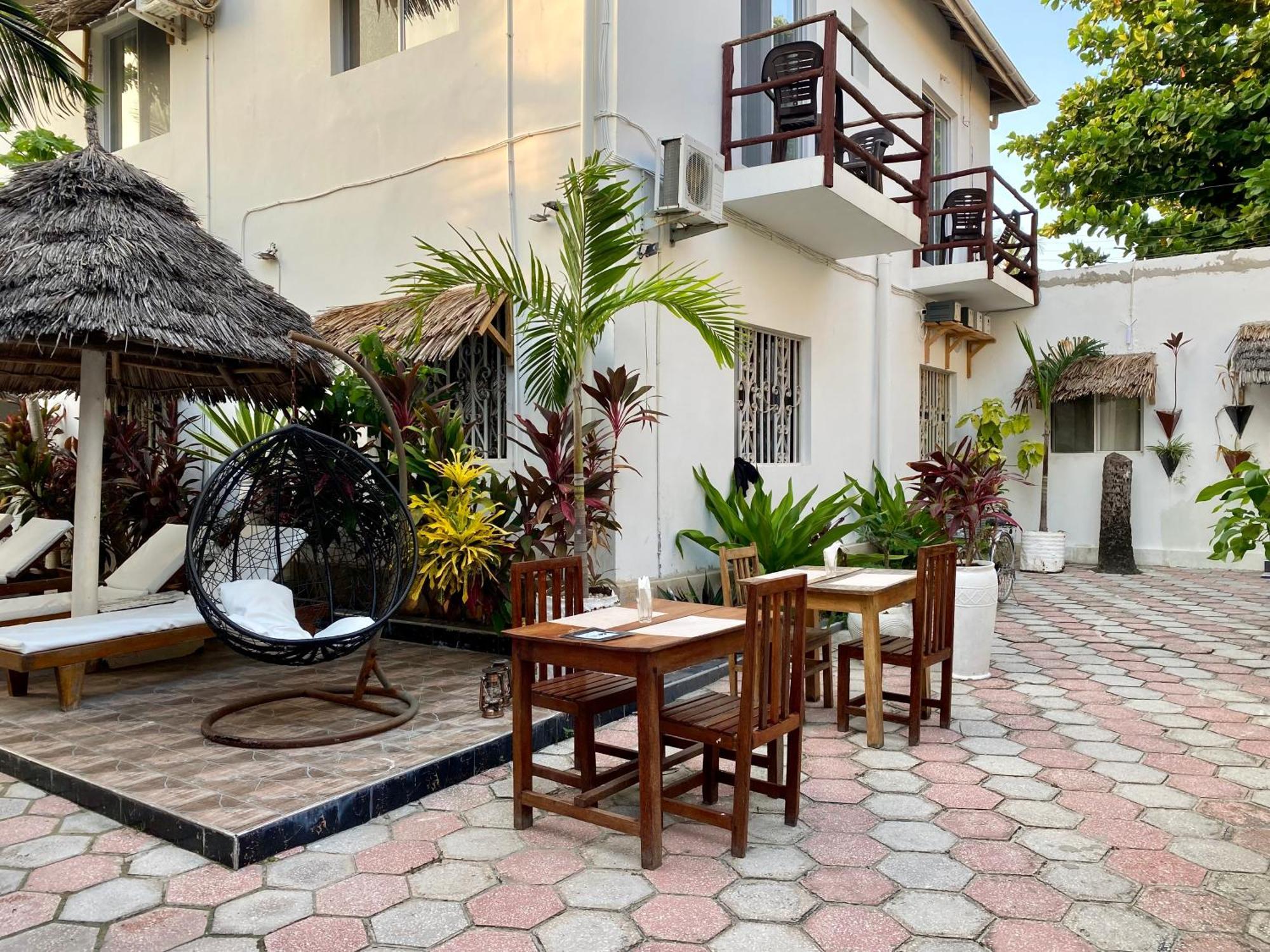 Cezere The Palm Hotel Paje Ngoại thất bức ảnh